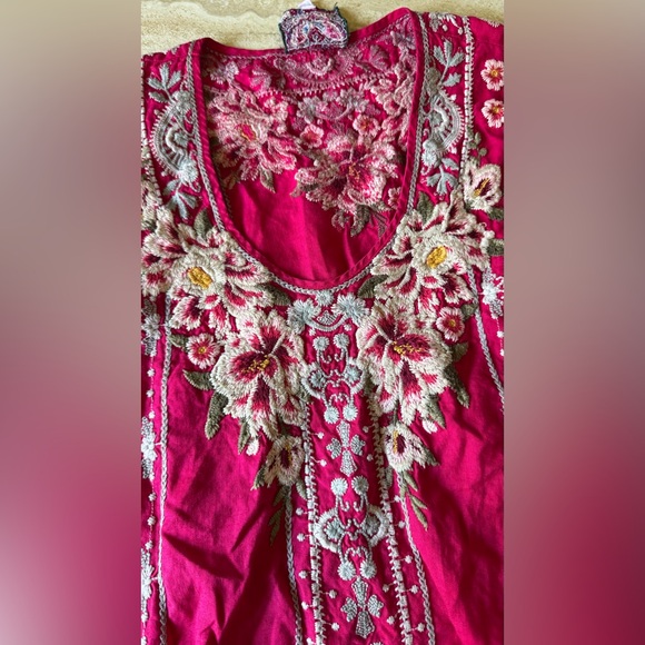 Johnny was Embroidered hot pink Women's Top - Picture 2 of 7